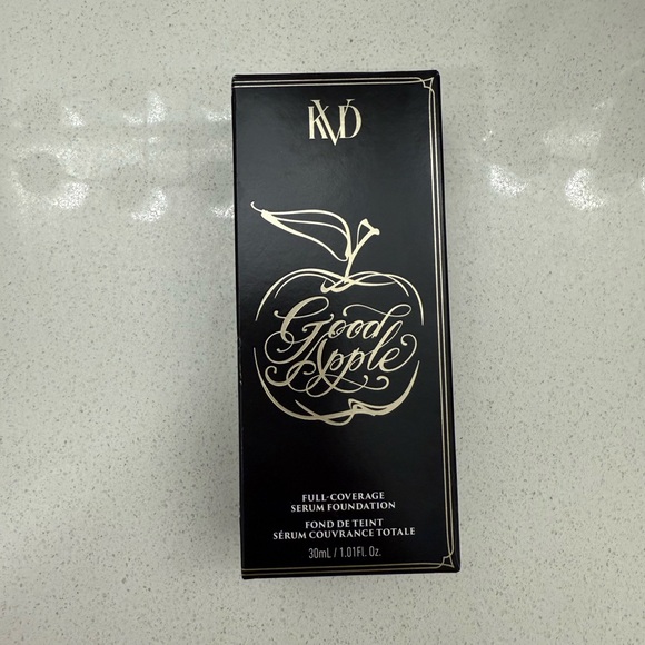 SOLD Kat Von D Green Apple Serum Foundation- 033 - Picture 2 of 3